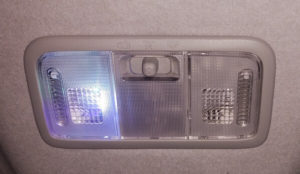 8000KのLED