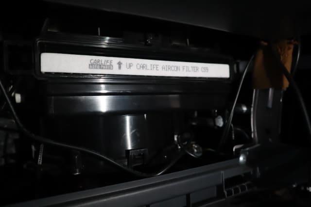 新しいフィルターを差し込む